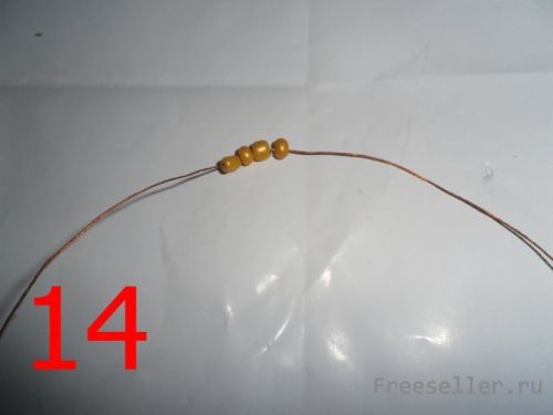 Плетение фиалки из бисера