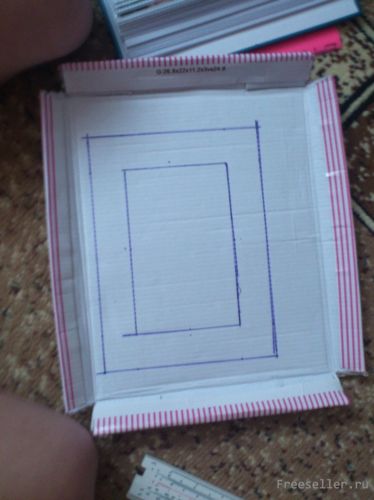 Делаем фоторамку из ненужных мелочей