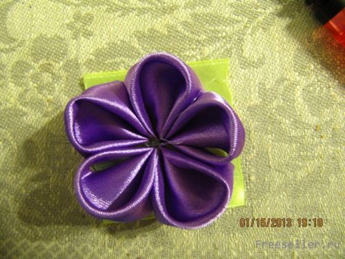 Мастер класс изготовление цветка Канзаши из ленточек своими руками