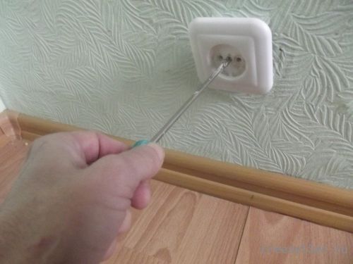 Ремонт электрической розетки своими руками