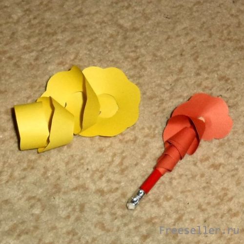 Делаем розы из бумаги своими руками