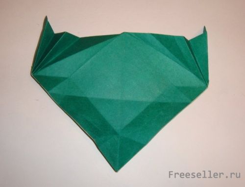 Делаем сердце с крыльями в технике Оригами