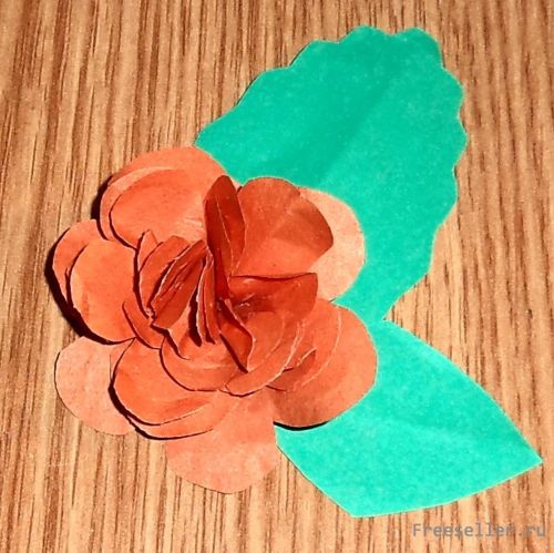 Цветок из бумаги своими руками