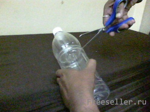 Изготовление органайзера для зарядки телефона из пластиковой бутылки