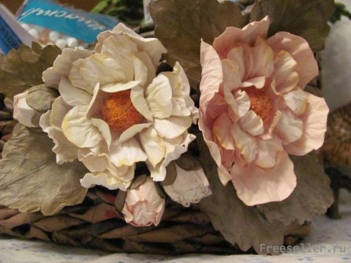 Как сделать красивые цветы из акварельной бумаги своими руками