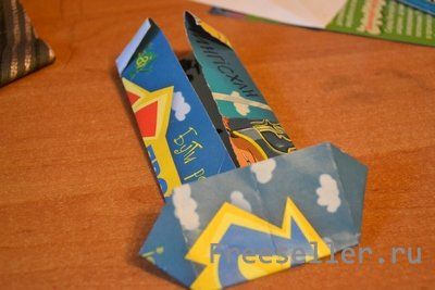 Изготовление рубашки с галстуком из бумаги