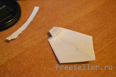 Изготовление рубашки с галстуком из бумаги