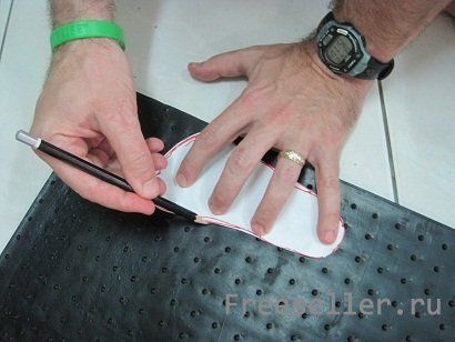 Изготовление сандалий из резиновых ковриков своими руками