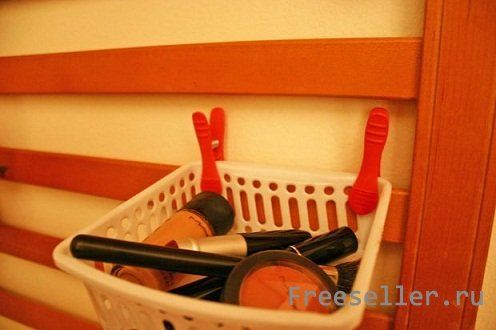 Вешалки из детской кроватки своими руками.