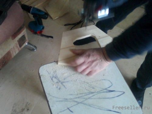 Изготовление кормушки для птичек