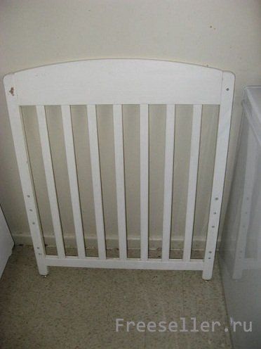 Дверь из детской кроватки своими руками.