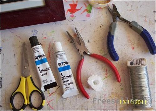 Как сделать своими руками цветы из алюминиевых банок.