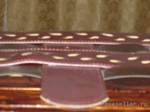 Изготовление настольного коврика из старых ремней