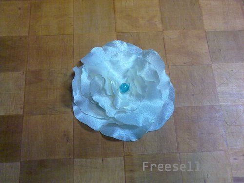 ?Цветок из ткани своими руками