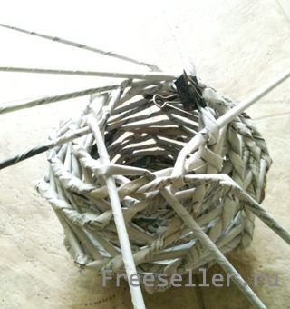 Вазы из газет и журналов своими руками - процесс изготовления