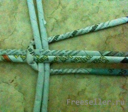 Вазы из газет и журналов своими руками - процесс изготовления