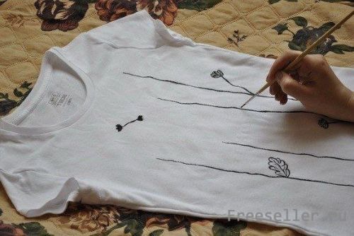 Как сделать на футболке объемные цветы своими руками.