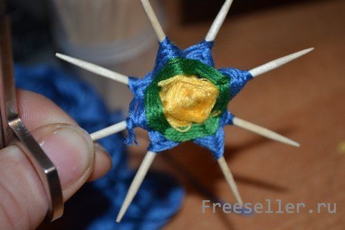 астер класс по плетению украшения "Мандала" своими руками