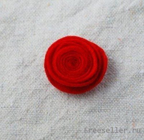 Как сделать розочку из ткани своими руками.