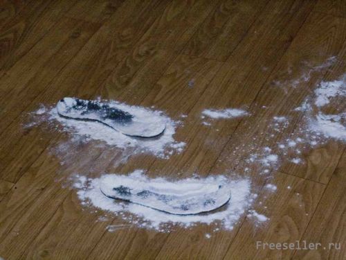 Следы Деда Мороза из муки своими руками