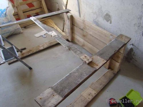 Как сделать козлик из поддонов своими руками