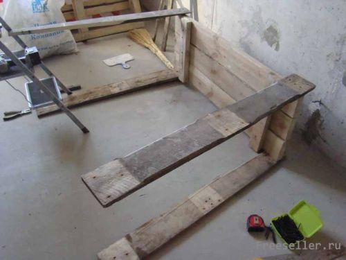 Как сделать козлик из поддонов своими руками