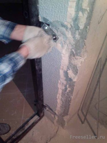 Установка входной металлической двери своими руками