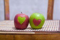 Любовные яблочки
