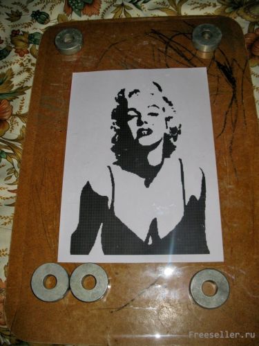 Витраж из конфетти