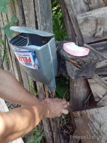 Как сделать самодельный гаражный рукомойник из обычной пластиковой канистры.