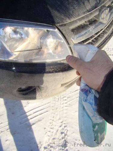 Как быстро помыть фары на автомобиле