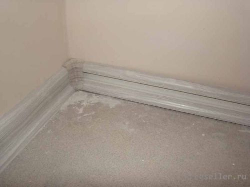 Установка пластиковых плинтусов своими руками - простая инструкция