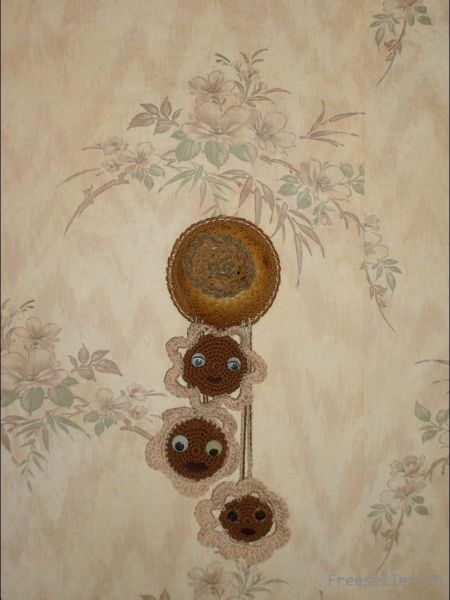 Вяжем панно: Цветочная семейка