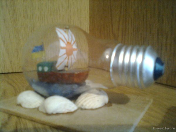 Самоделки. Кораблик в лампочке своими руками.