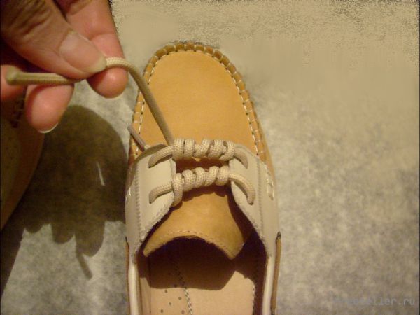 Завивка обувных шнурков своими руками