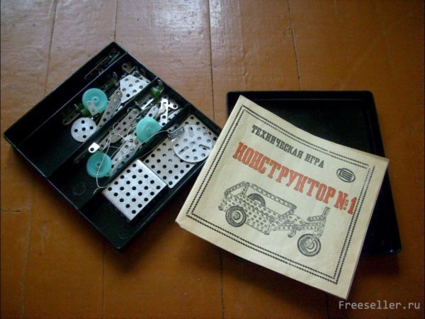 Ручка для швейной машинки из детского конструктора