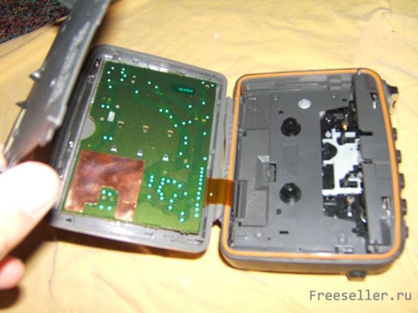 Мыльница из кассетного плеера