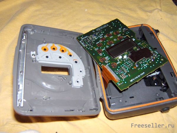 Мыльница из кассетного плеера