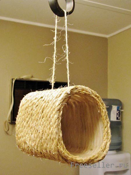 Кормушка для птиц из пластиковой бутылки