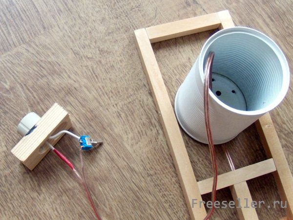 Процесс изготовления светильника из оловянной банки