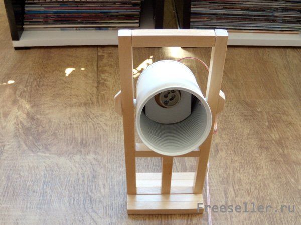 Процесс изготовления светильника из оловянной банки