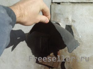 Как защитить гаражные висячие замки от дождя