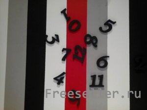Необычные настенные часы своими руками