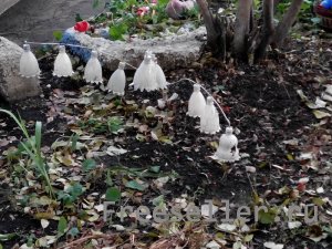 Цветы колокольчики из пластиковых бутылок