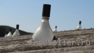 Светильник из пластиковой бутылки работающий на солнечном свете