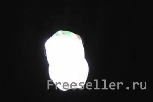 Светильник из пластиковой бутылки работающий на солнечном свете