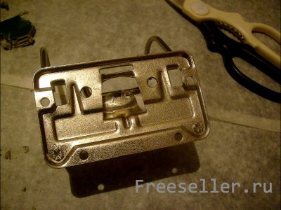 Изготовление мини вешалки из скоросшивателя