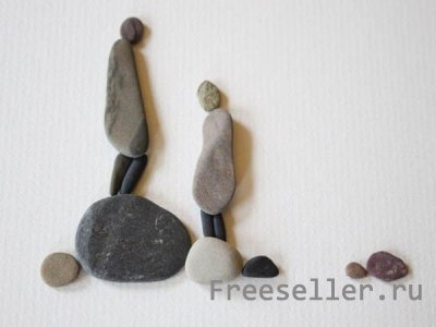 Картины из морских камешков