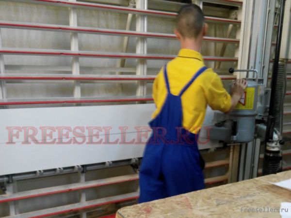 Изготовление гардеробной своими руками. Распиловка панелей ЛДСП