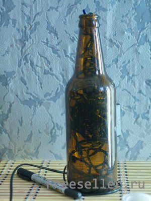 Делаем светящуюся новогоднюю бутылку.